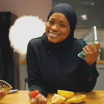 #9to5workrebelspodcast ep3: Charlene Laville – The self-taught cosmetic entrepreneur & founder of Nizz&nbsp;Cosmetics